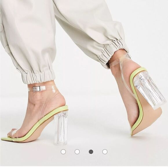 Neon green heels  - Picture 2 of 4